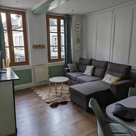 Le Saint Leonard... Il Est Vert Honfleur Esterno foto