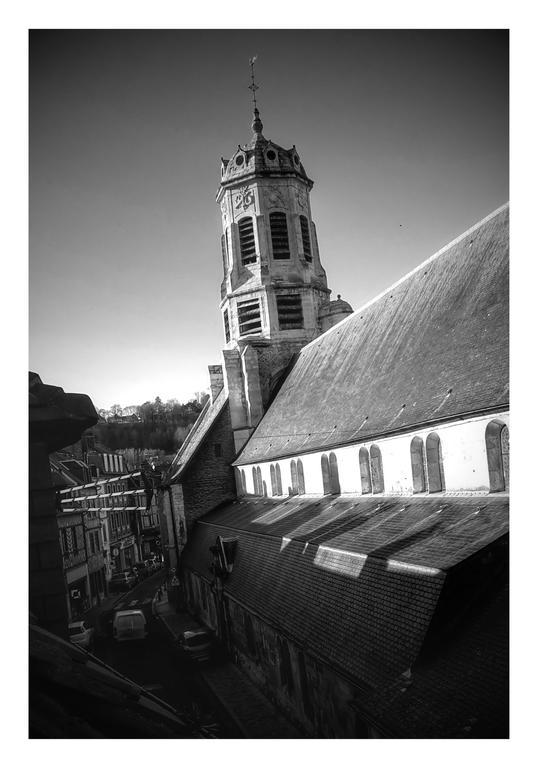 Le Saint Leonard... Il Est Vert Honfleur Esterno foto